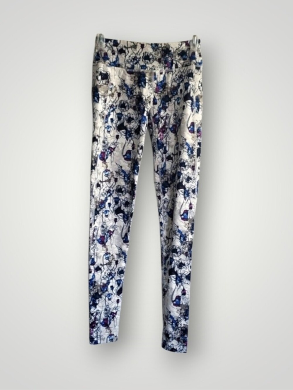 NWOT Oakley White Leggings with Blue and Purple Abstract Print